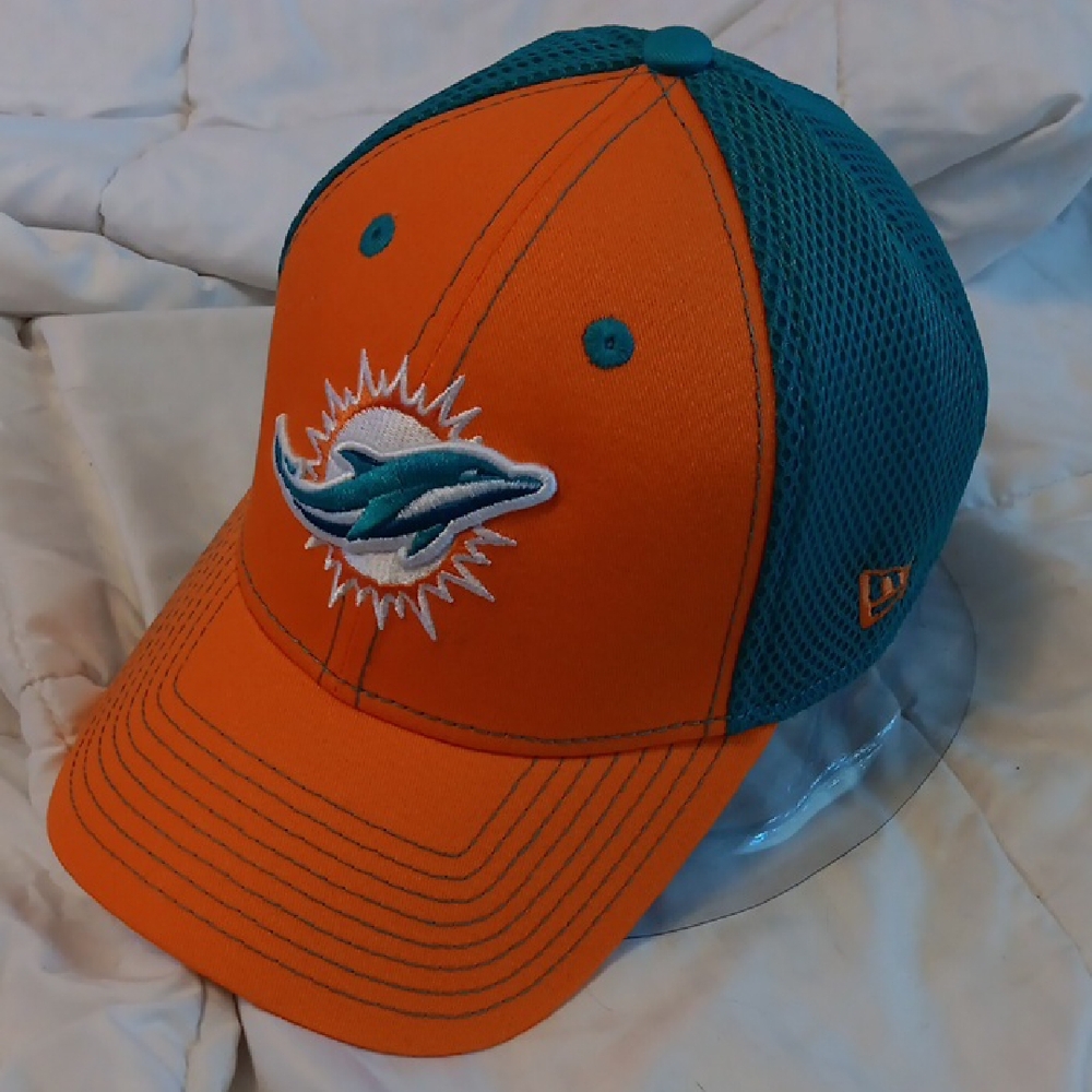 New Era Teal and Black Cap